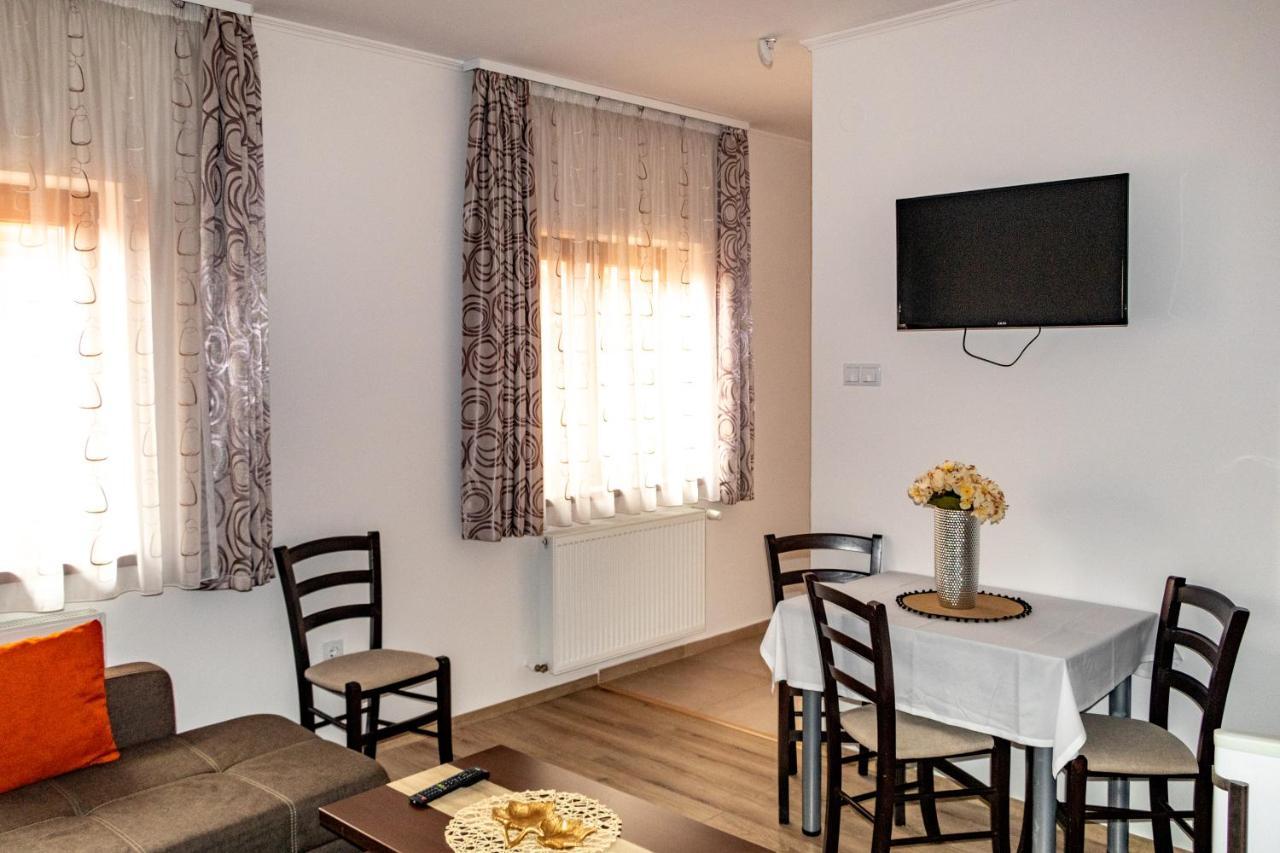 Casa Tofi Vendeghaz Apart otel Praid Dış mekan fotoğraf